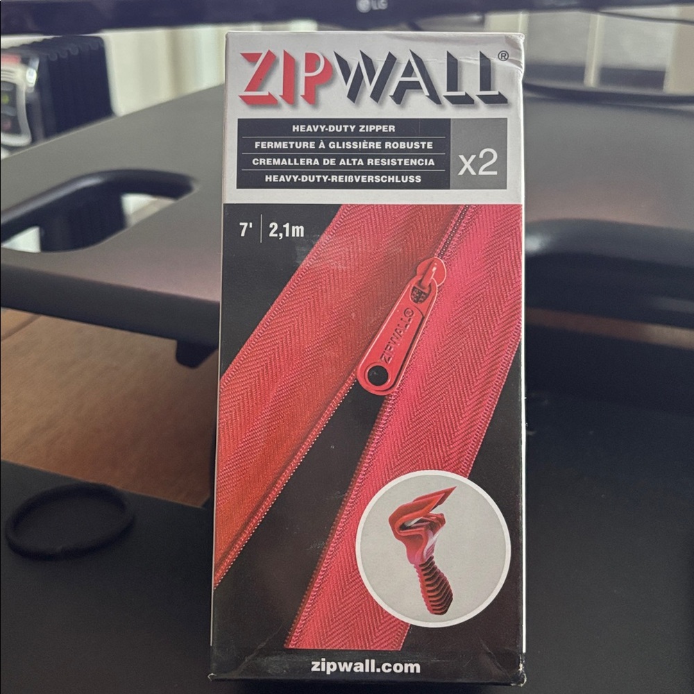 Heavy-Duty Zipper - Red